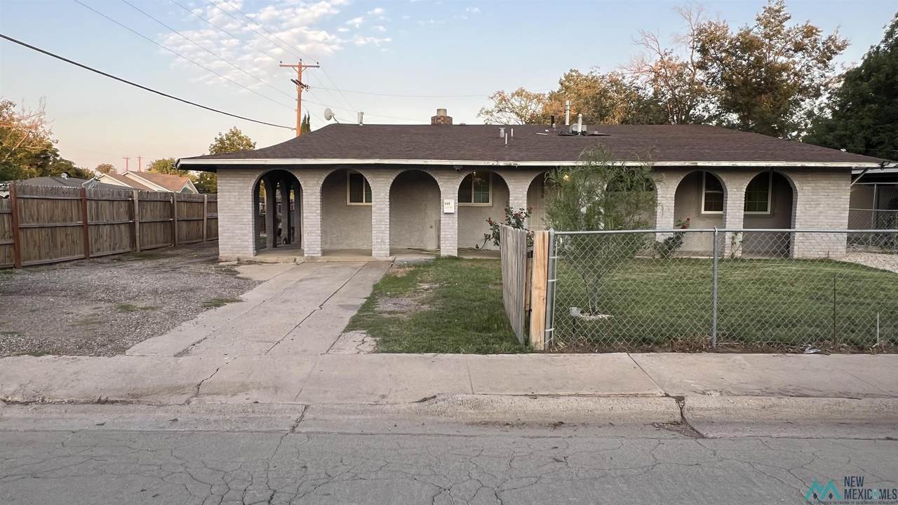 909 Orchard Avenue - Photo 1