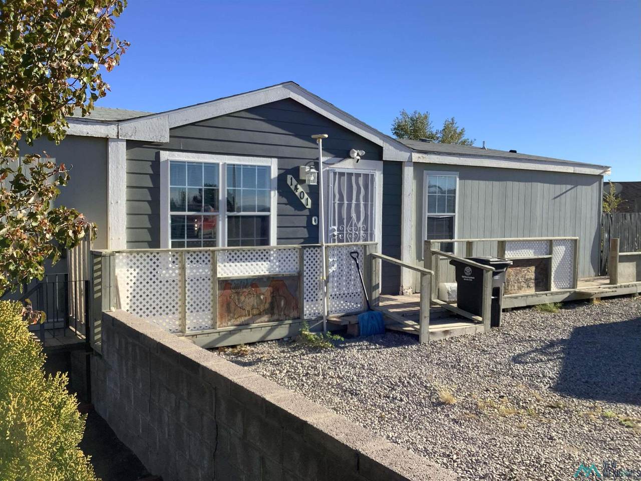 1401 Elva Drive - Photo 1