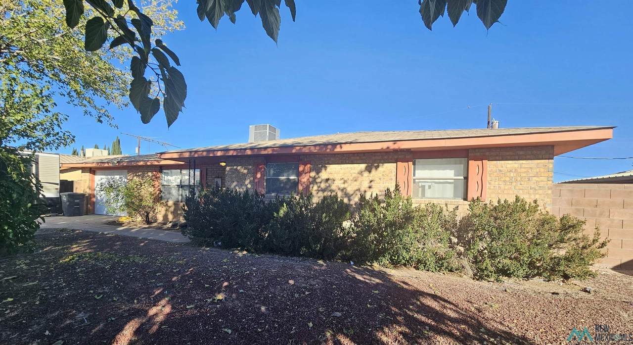 1401 Tennyson Drive - Photo 1