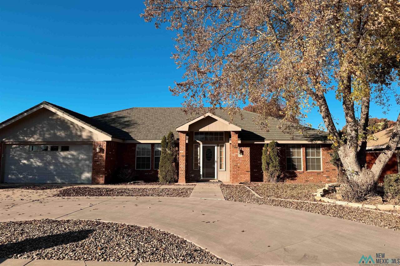 2304 Northglen - Photo 1