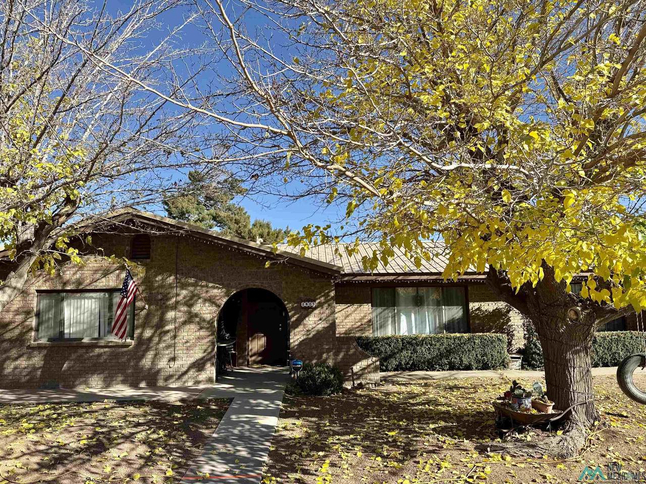 1409 Socorro Street - Photo 1