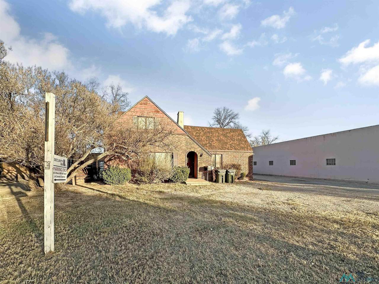 928 Canal Street - Photo 1