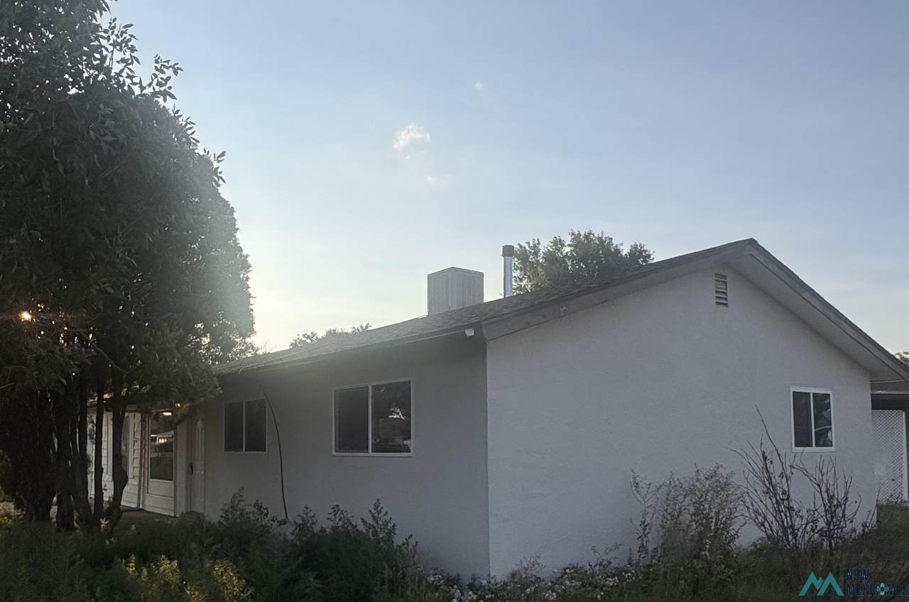 1200 Hondo Street - Photo 1