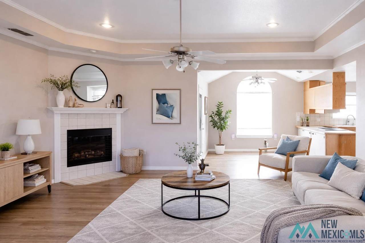 568 La Salle Drive - Photo 1