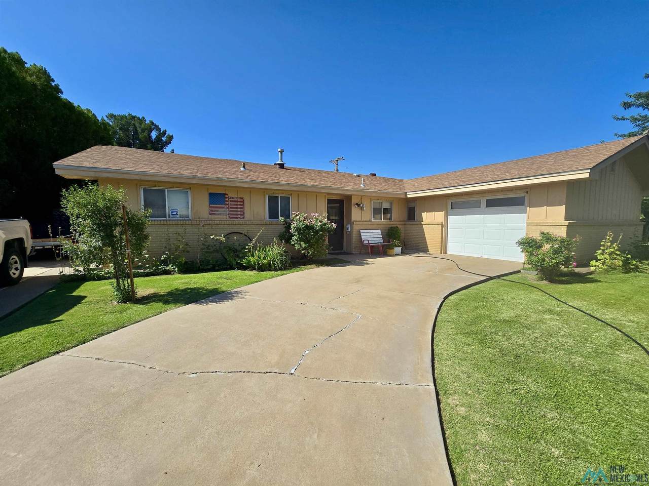 1202 Baylor Drive - Photo 1