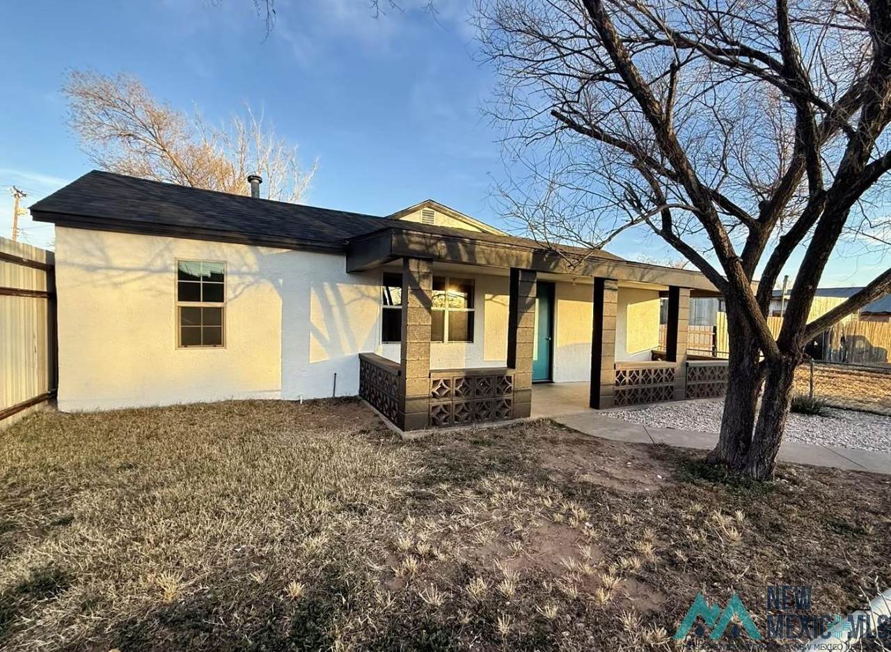 211 Edwards Street - Photo 1