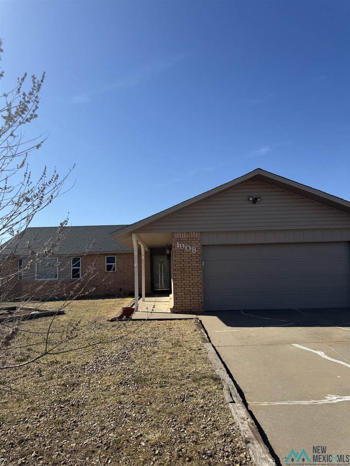 1908 Janeway Street - Photo 1