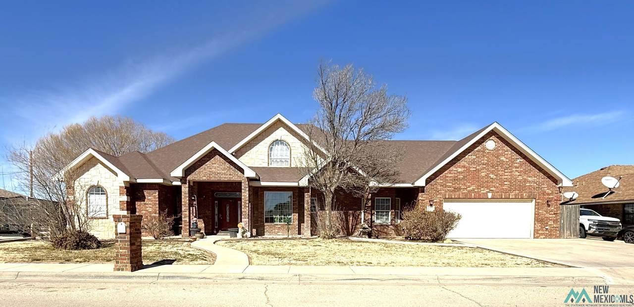 2308 Ray Avenue - Photo 1