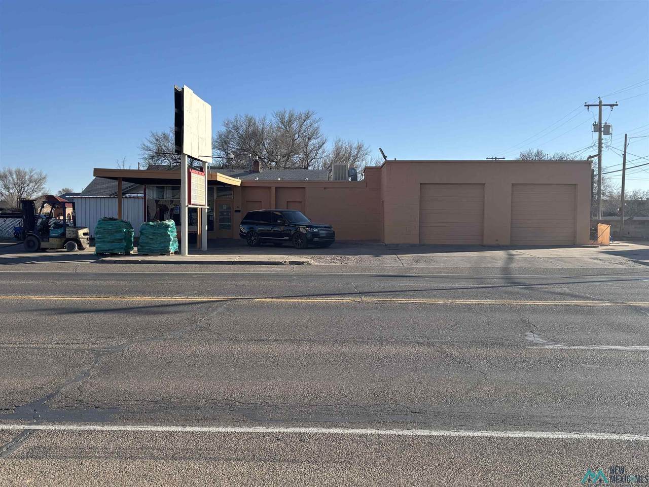 701 7th Street - Photo 1