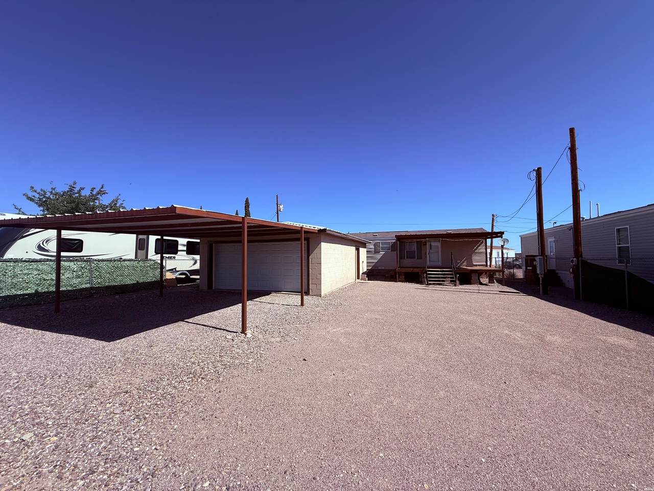 203 Calle Del Sol - Photo 1