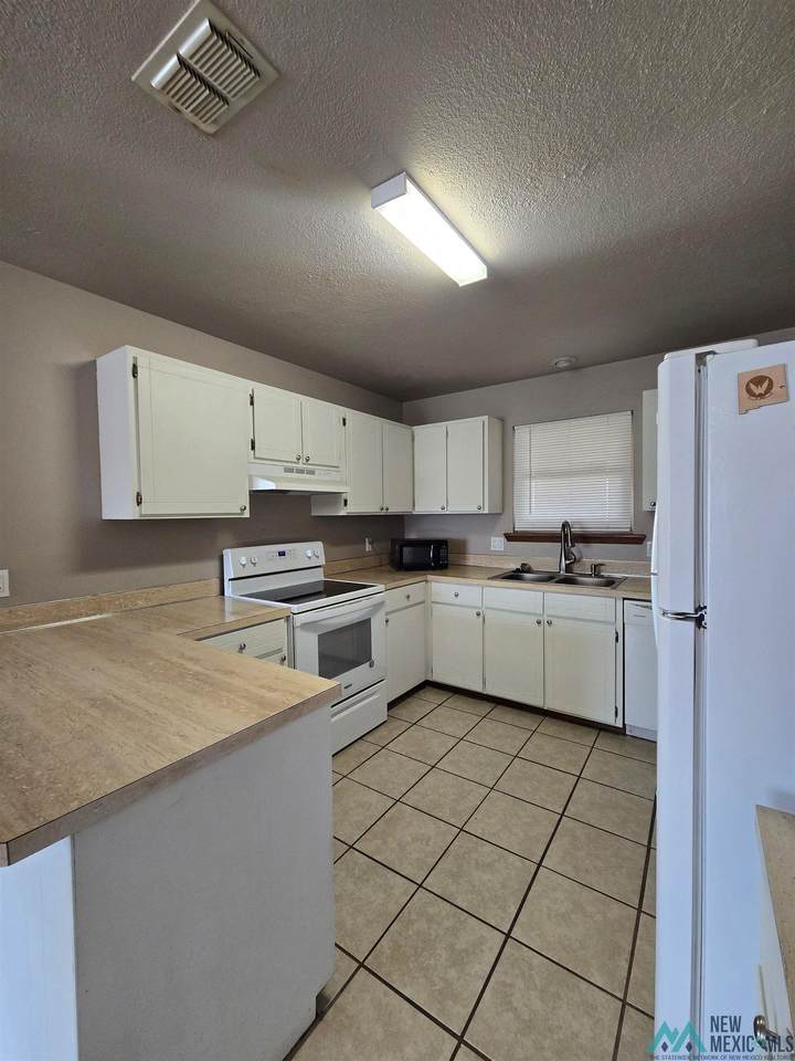 https://bt-photos.global.ssl.fastly.net/newmexico/1280_boomver_1_20261322-2.jpg