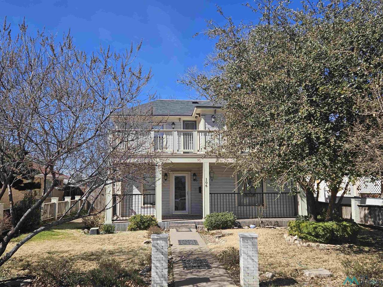 106 Kentucky Ave - Photo 1