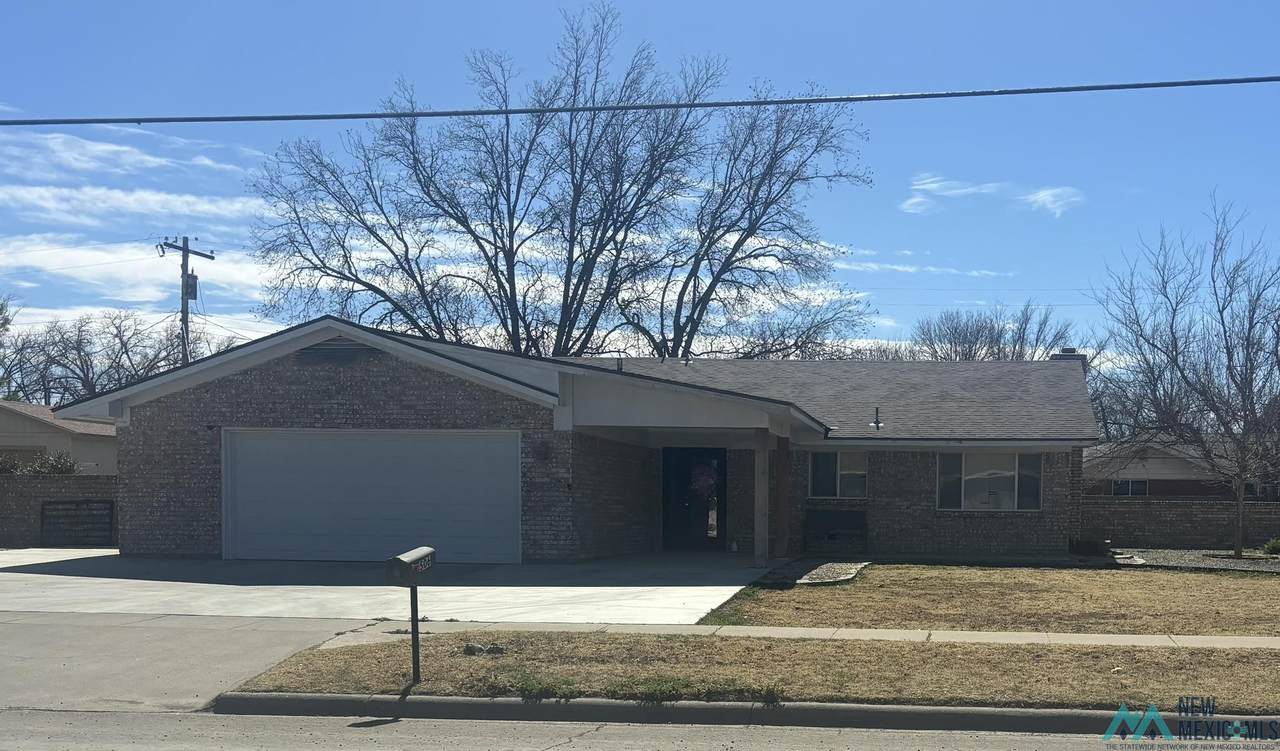 506 Poe Avenue - Photo 1
