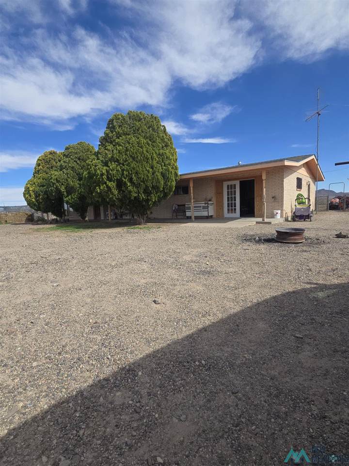 6280 Dona Ana Road - Photo 1