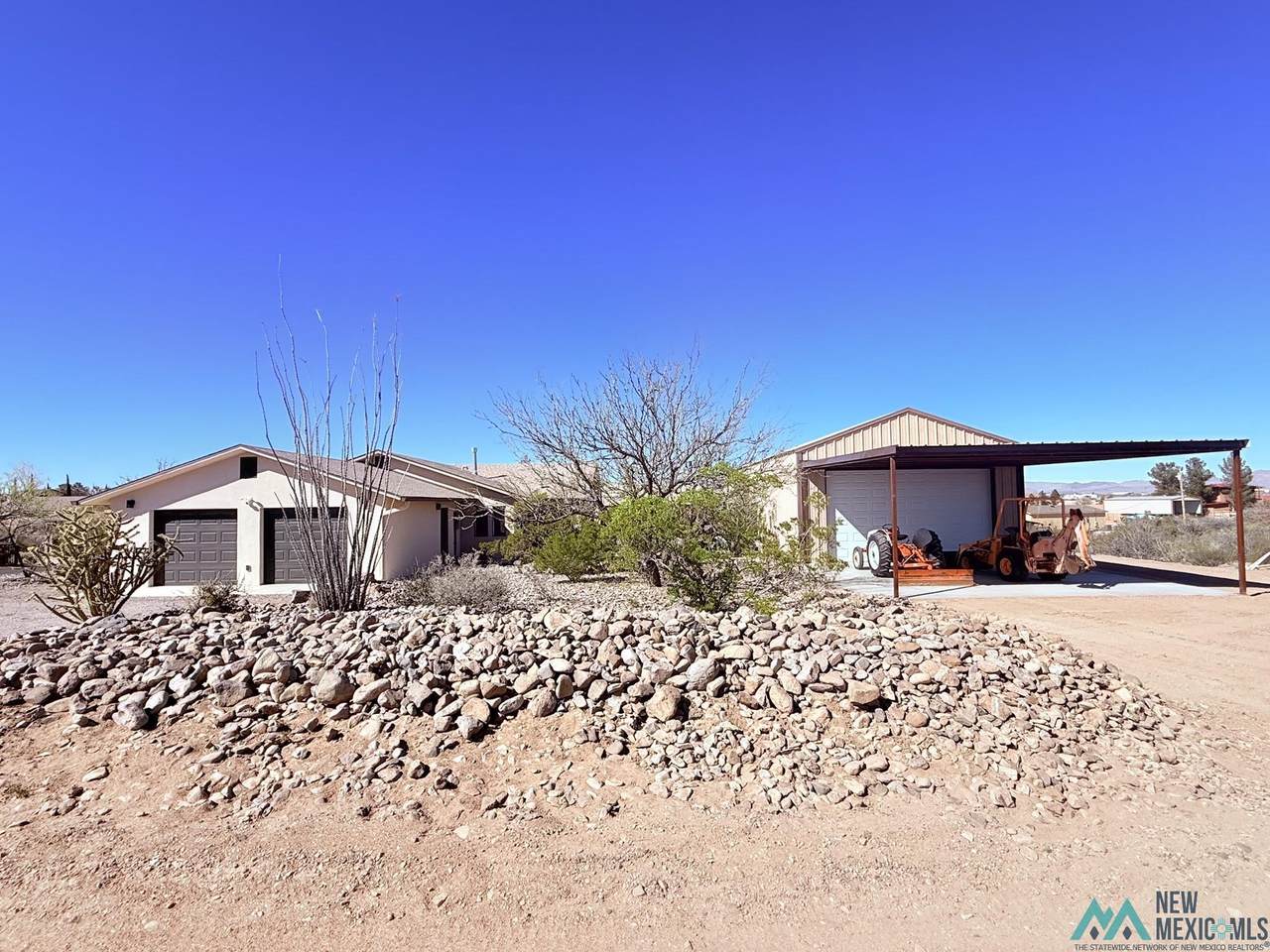 https://bt-photos.global.ssl.fastly.net/newmexico/1280_boomver_1_20261728-2.jpg