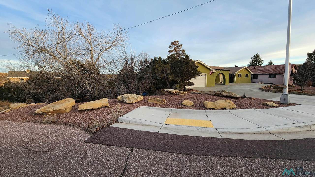 https://bt-photos.global.ssl.fastly.net/newmexico/1280_boomver_1_20261824-2.jpg