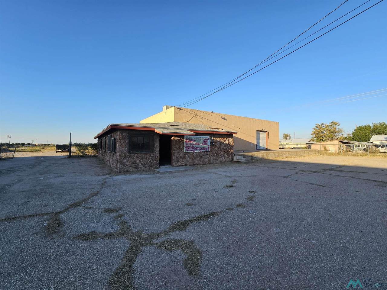 108 Fiesta Drive - Photo 1