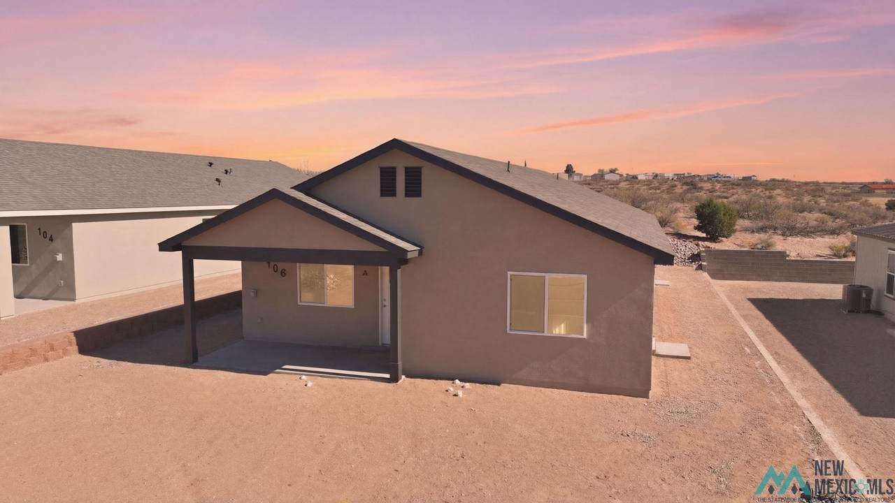 106 Inca Street - Photo 1