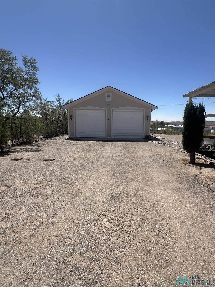 https://bt-photos.global.ssl.fastly.net/newmexico/1280_boomver_1_20261862-2.jpg