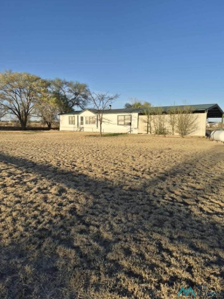 751 Roosevelt Road R 1/2 - Photo 1