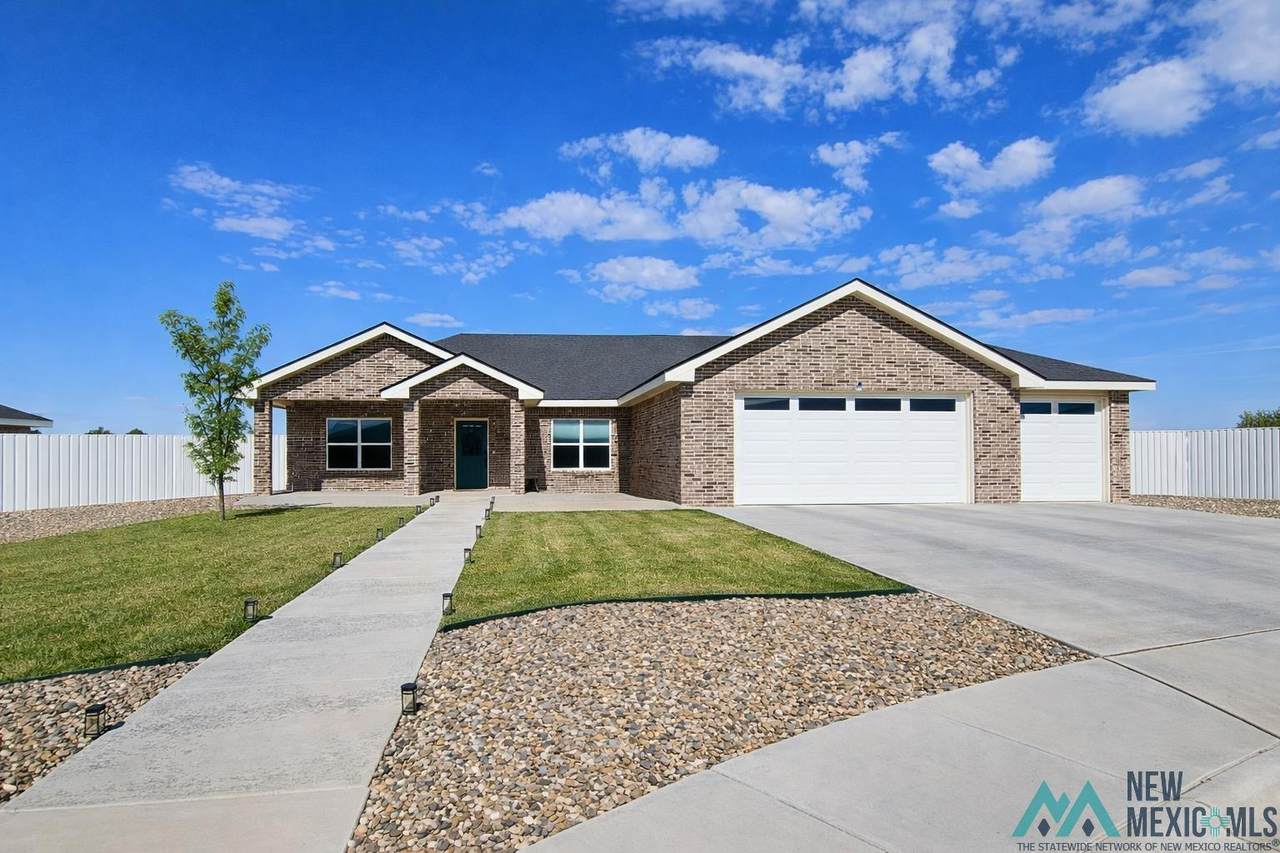 120 Abbey Dr - Photo 1