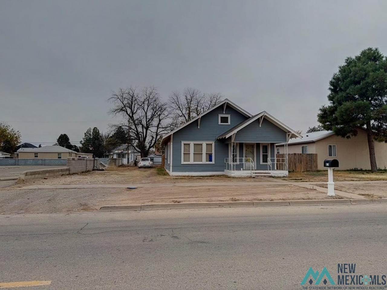 809 Grand Avenue - Photo 1