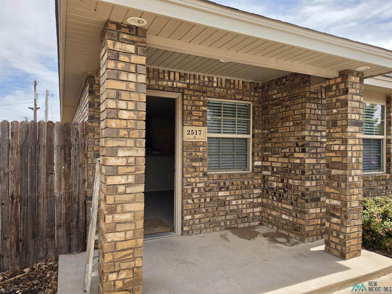 2517 Ross Street - Photo 1