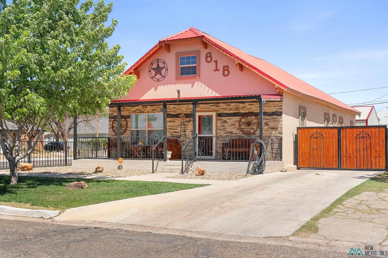 615 Gidding Street - Photo 1
