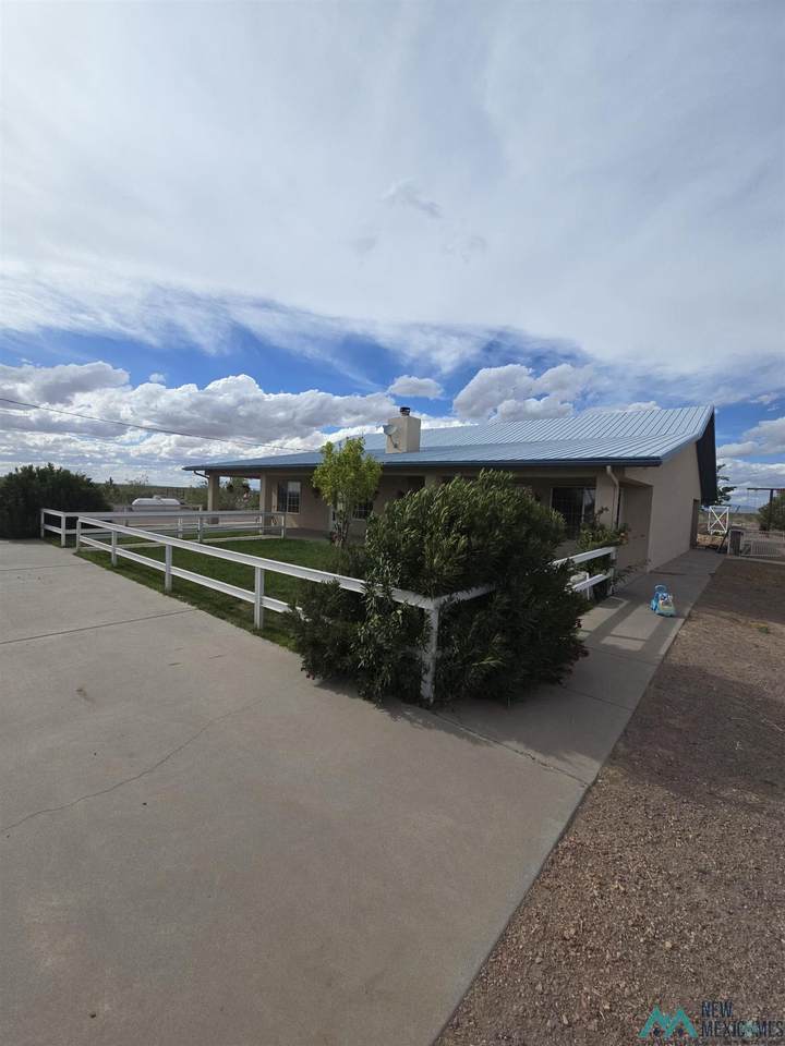 https://bt-photos.global.ssl.fastly.net/newmexico/1280_boomver_1_20262681-2.jpg