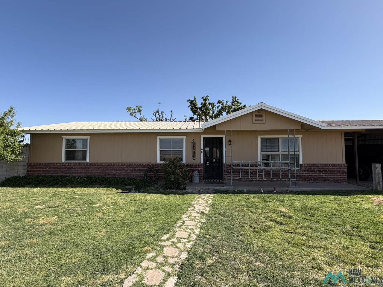 https://bt-photos.global.ssl.fastly.net/newmexico/1280_boomver_1_20262723-2.jpg