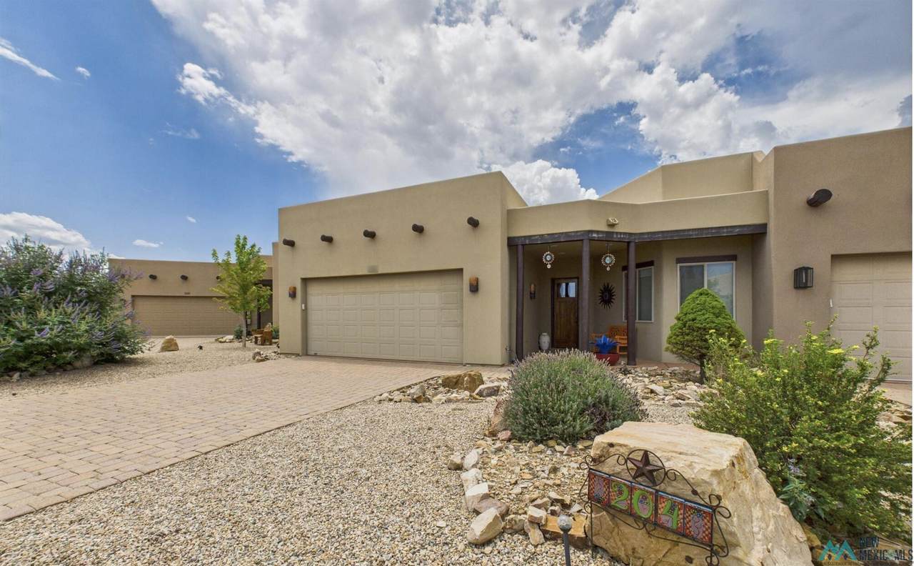 204 Pueblo Loop - Photo 1