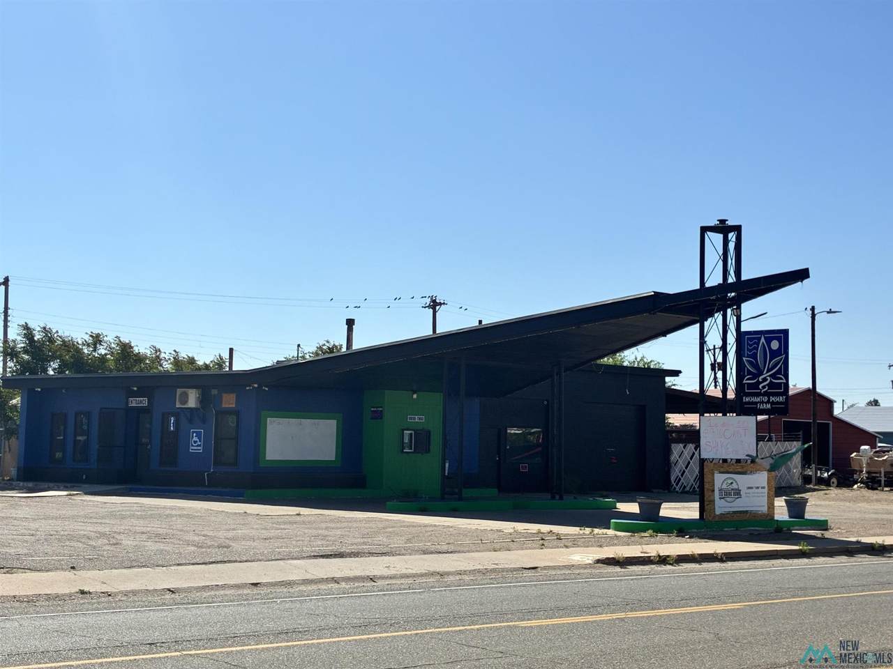 1301 Ave D - Photo 1