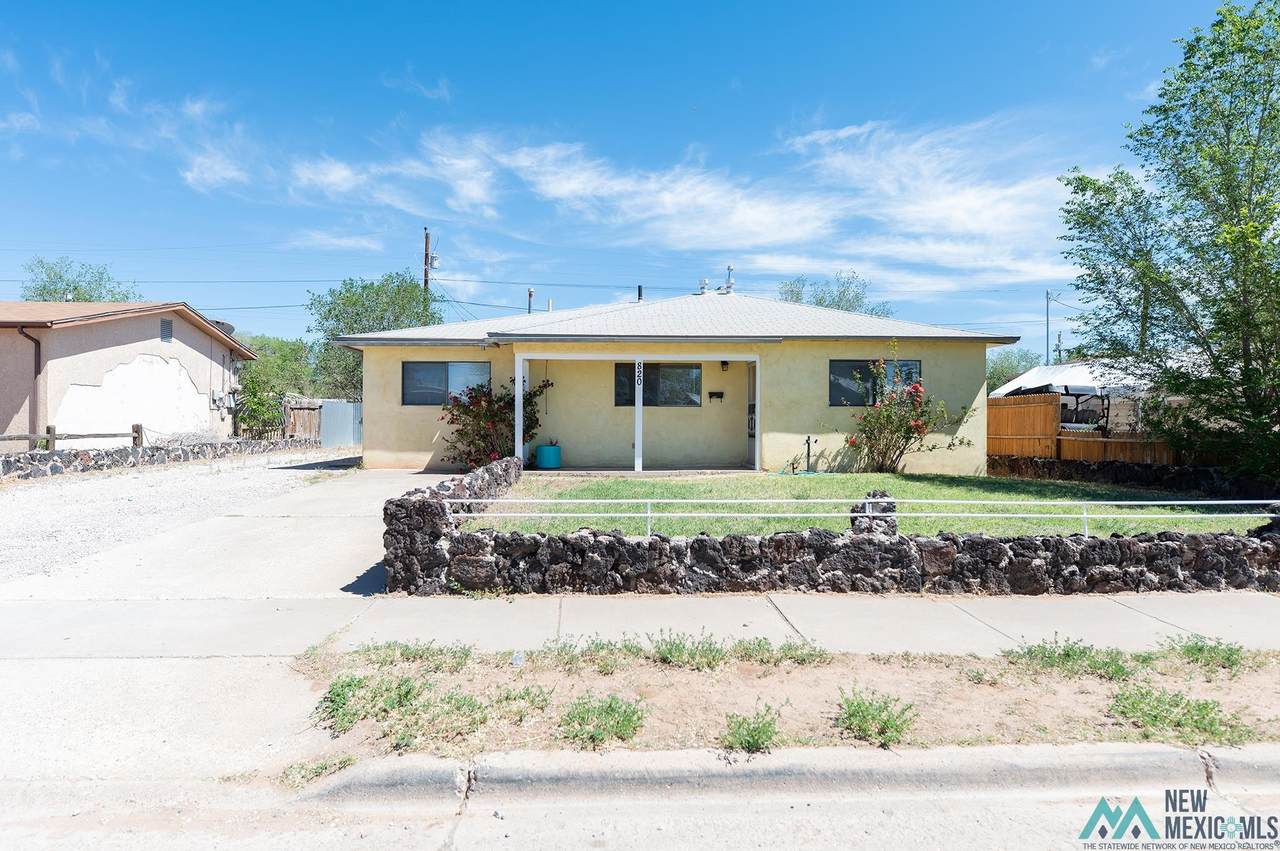 820 Truman Avenue - Photo 1
