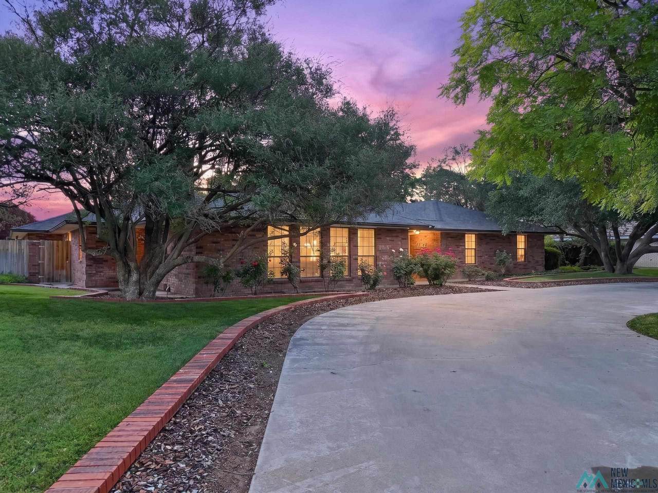 2902 Diamond A Drive - Photo 1