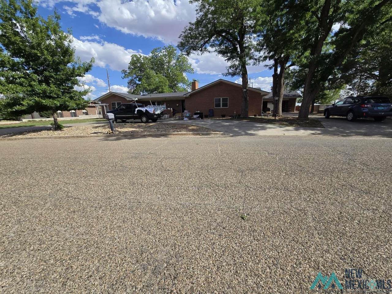 161 Yucca Drive - Photo 1