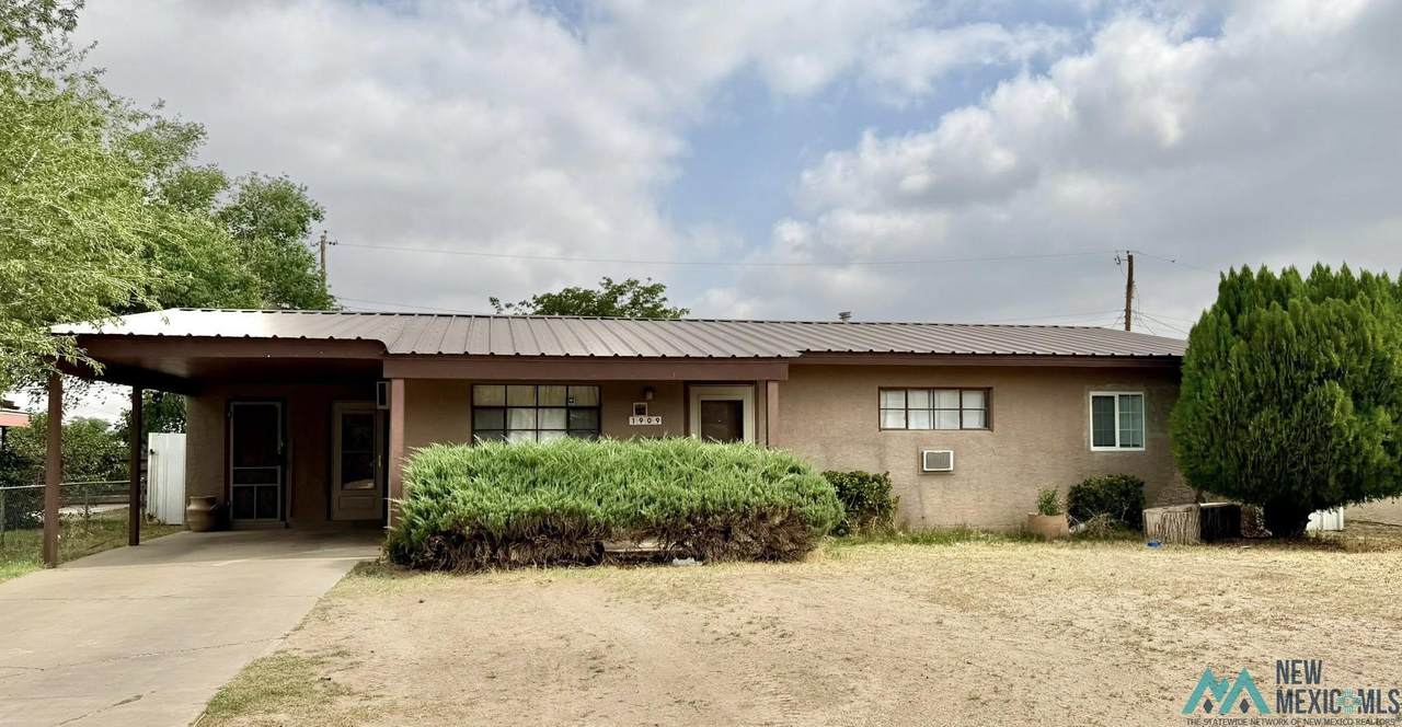 1909 Alameda Street - Photo 1