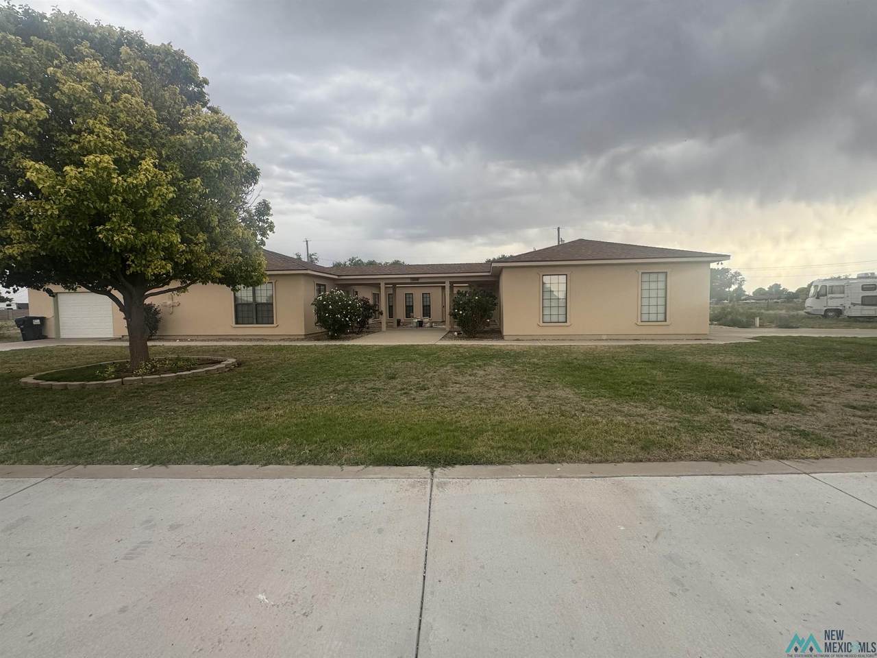 https://bt-photos.global.ssl.fastly.net/newmexico/1280_boomver_1_20263070-2.jpg