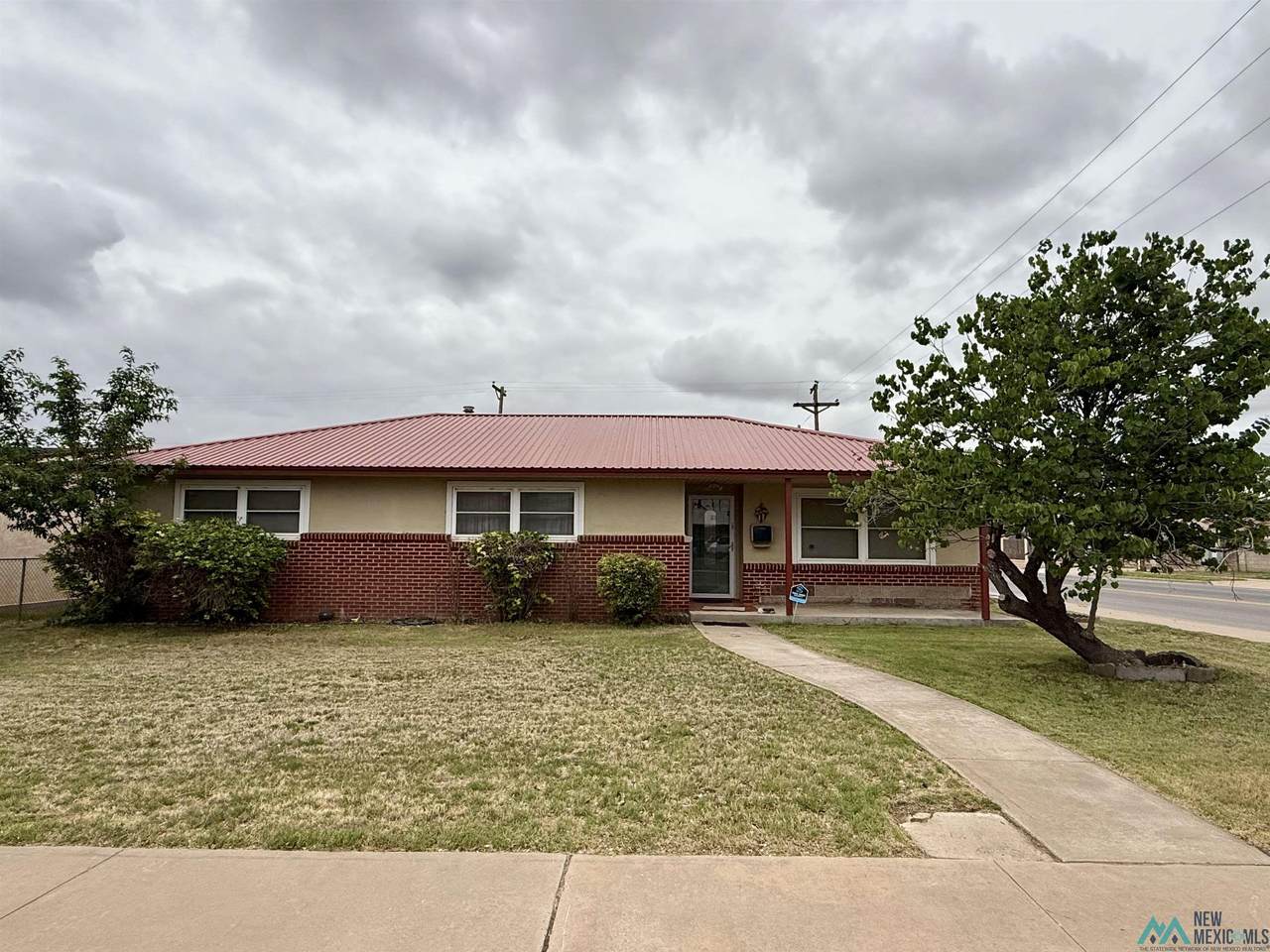 1909 Clayton Avenue - Photo 1
