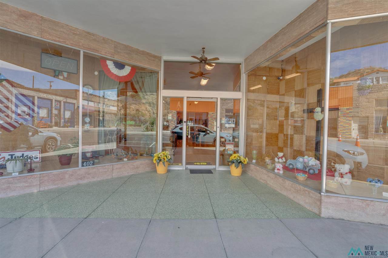 402 Main Street - Photo 1