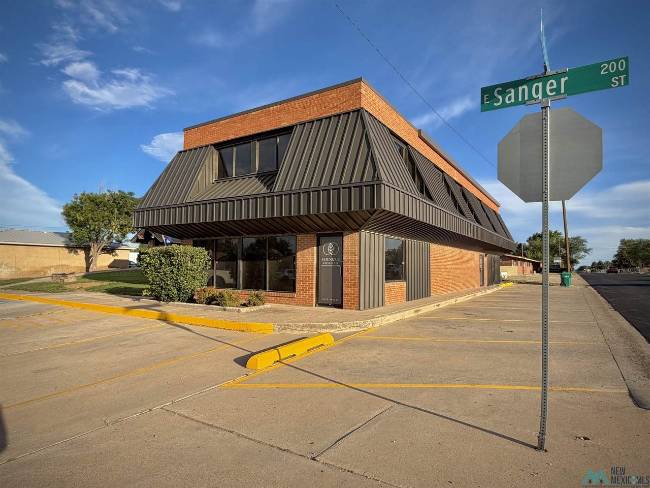 201 Sanger Street - Photo 1