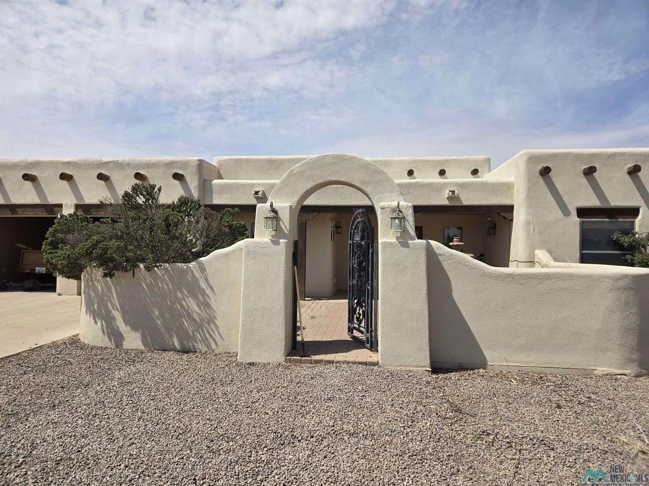 https://bt-photos.global.ssl.fastly.net/newmexico/1280_boomver_1_20263237-2.jpg