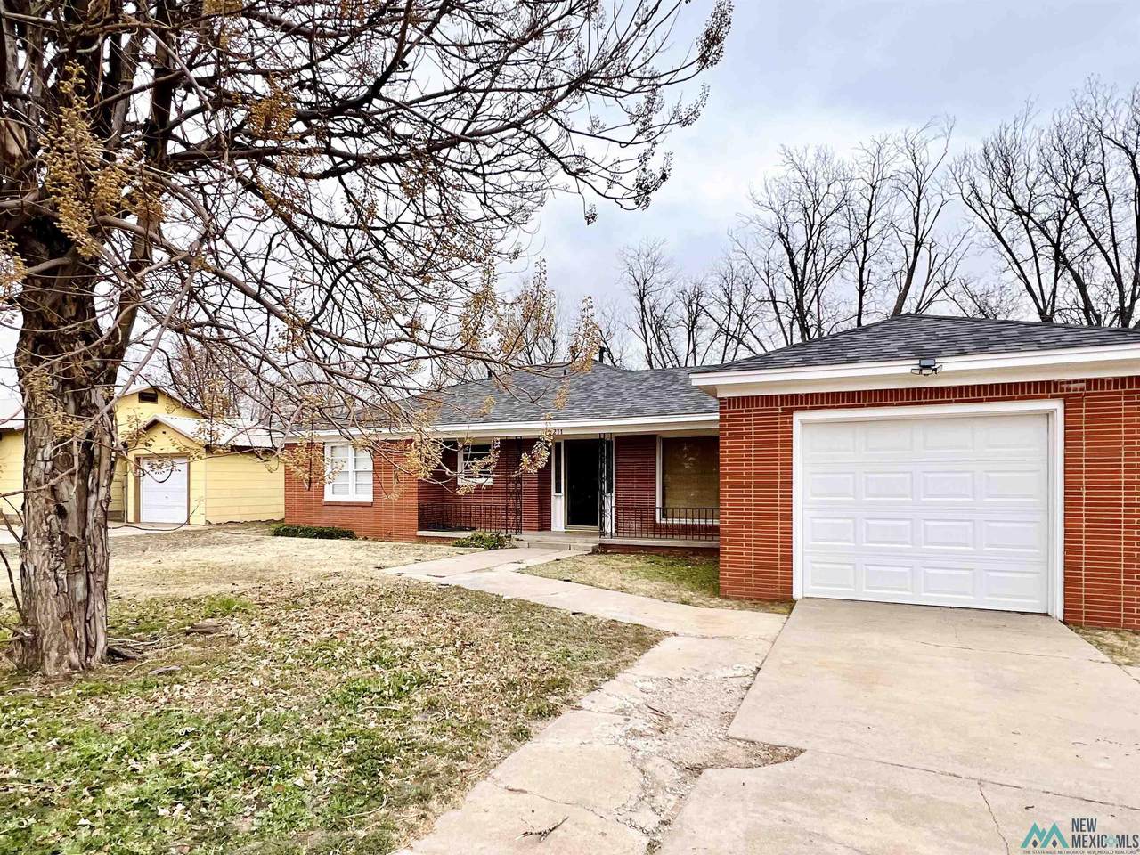 2211 Gidding St - Photo 1