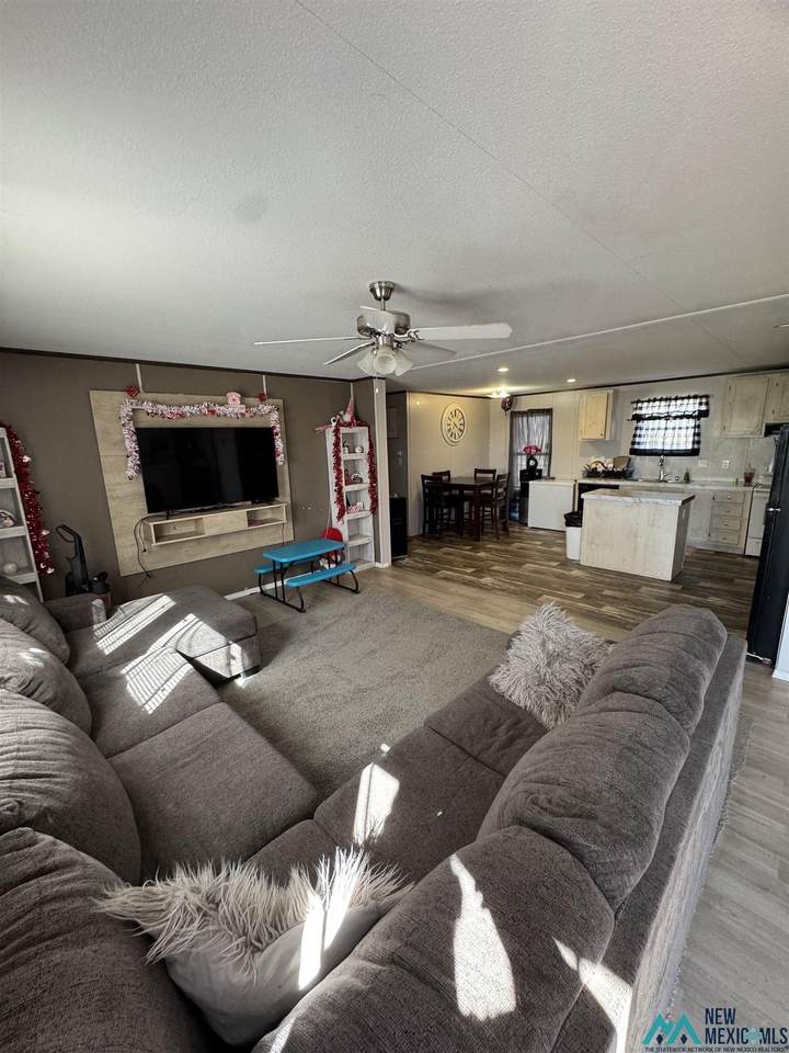 1120 8th Street - Photo 1