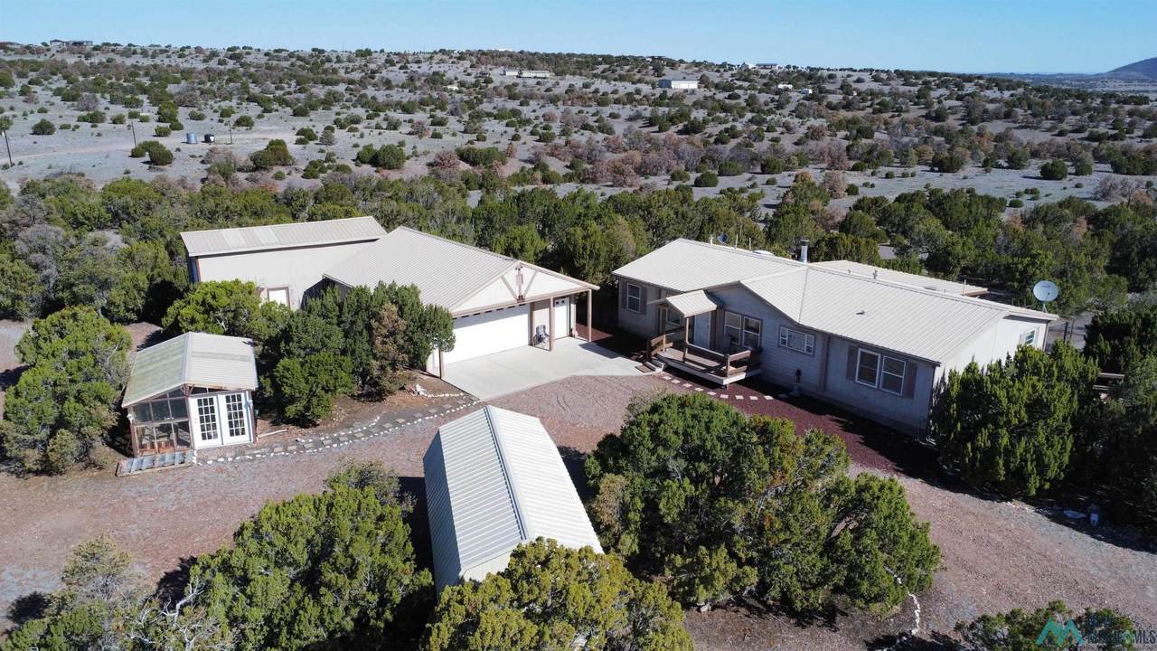 15 Sweetwater Drive - Photo 1