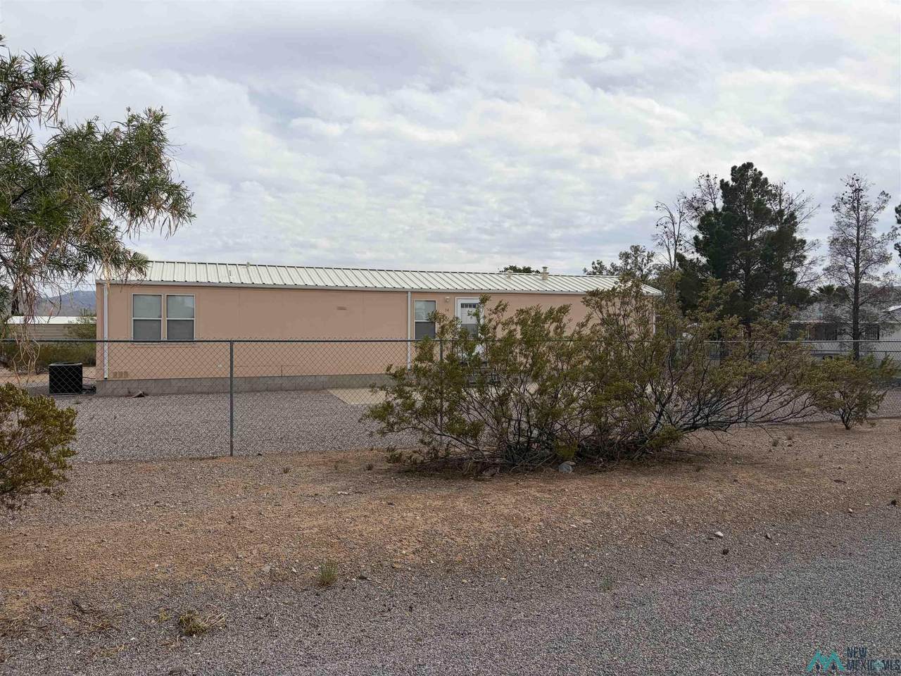 https://bt-photos.global.ssl.fastly.net/newmexico/1280_boomver_1_20263375-2.jpg