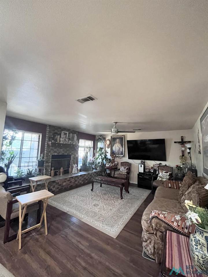 https://bt-photos.global.ssl.fastly.net/newmexico/1280_boomver_1_20263376-2.jpg