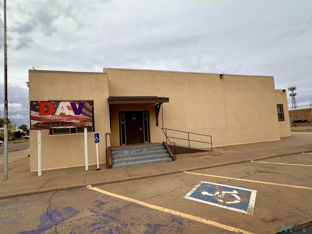 220 4th St - Photo 1