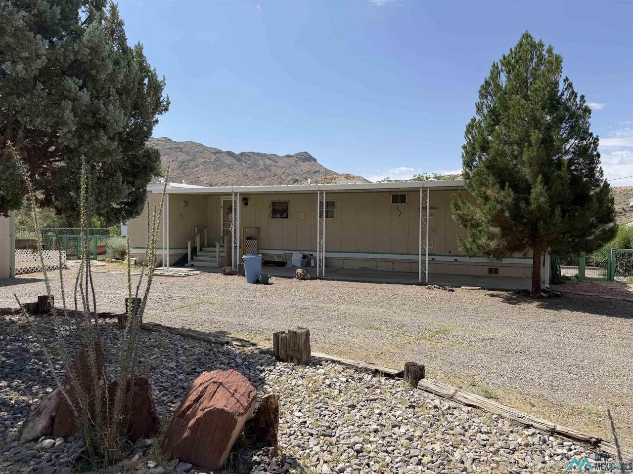 https://bt-photos.global.ssl.fastly.net/newmexico/1280_boomver_1_20263438-2.jpg