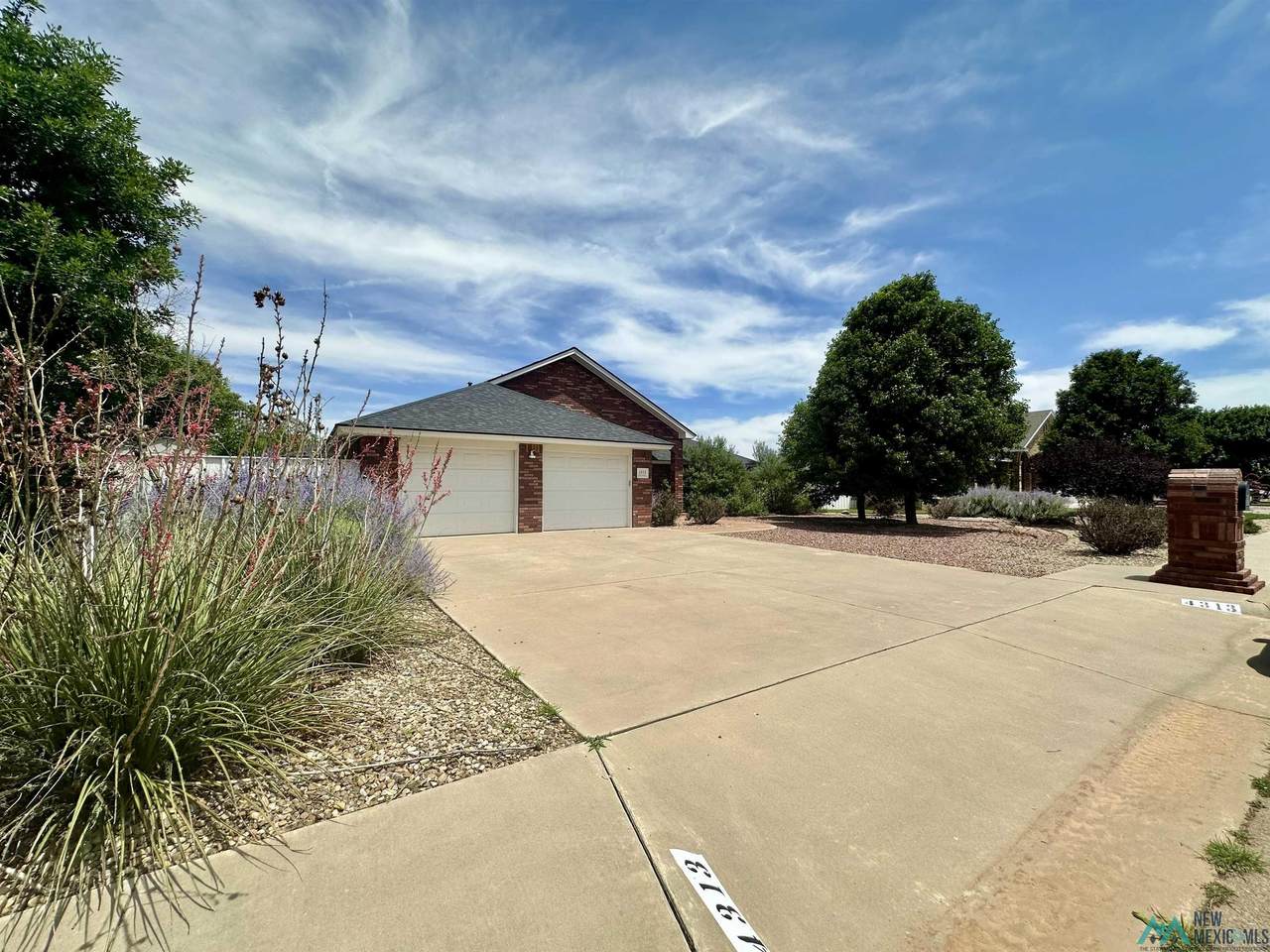 4313 Springwood Drive - Photo 1