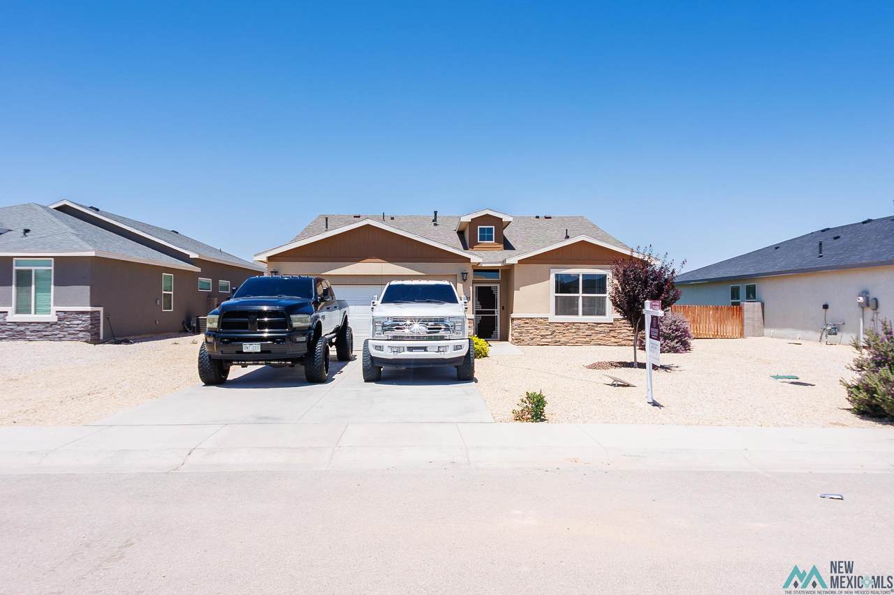 3605 Saguaro Road - Photo 1